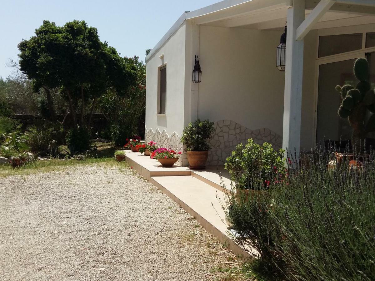 La Dimora Dei Gelsi Villa Castri di Lecce Exteriör bild